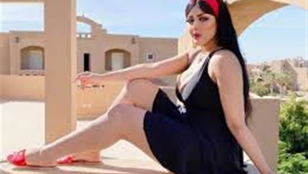 يا حلو صبح .. ظهور مثير لسلمى الشيمي بملاية لف وجلابية إسكندراني | شاهد