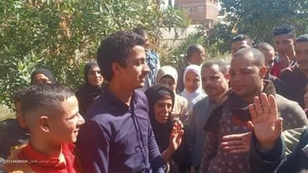 قلب الأم والـ DNA حسم الأمر.. الصدفة تعيد شاب إلى أسرته بعد 20 عامًا من اختفائه 