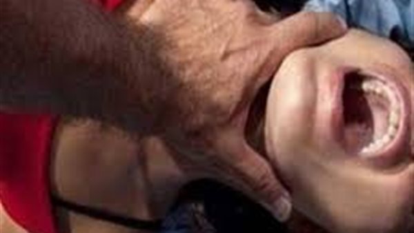 خنق زوجته حتى الموت والسبب صادم .. تفاصيل مثيرة عن جريمة الحوامدية