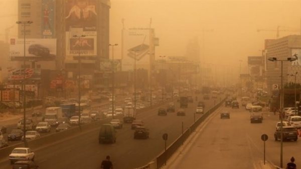 الأرصاد تحسم الجدل .. هل تتعرض مصر لعاصفة القرش ؟ 