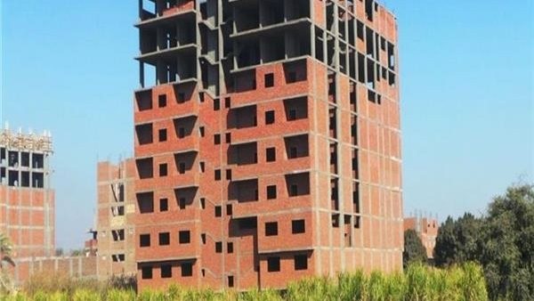 وزير العدل يحسم الجدل ويكشف حقيقة إجبار المواطنين على تسجيل الوحدات السكنية بالشهر العقاري | فيديو