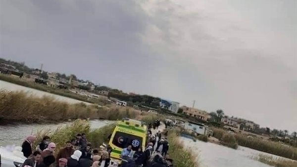 مأساة حمودة.. فقد أسرته بالكامل«زوجته وبناته الثلاثة» فى غرق مركب مريوط | فيديو