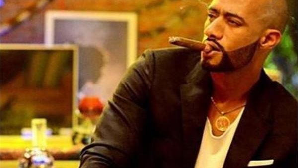 بسبب صورته عاريا .. هجوم ناري من الجمهور على محمد رمضان | شاهد