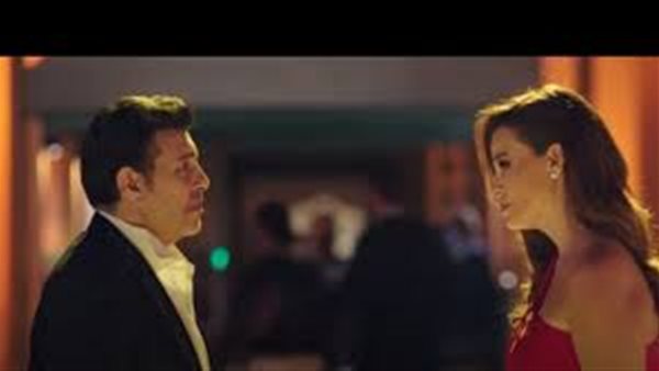 كارول سماحة تكشف تفاصيل كليبها مع هاني شاكر وتؤكد: لدي شغف تجاه التمثيل | شاهد