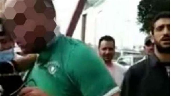 ما فعله كان صادما .. القصة الكاملة لطبيب الميكروباص من الفعل الفاضح للحبس مع الإيقاف