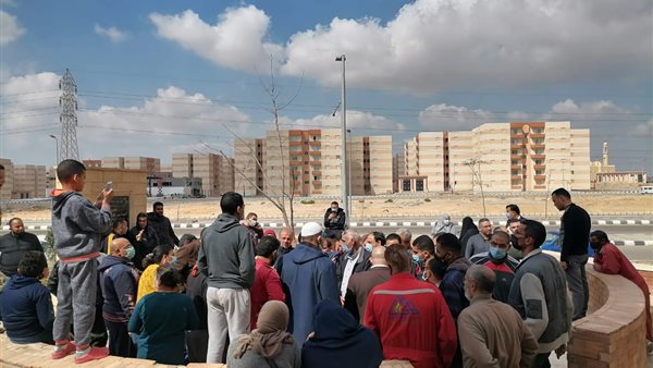 بجهود ذاتية لأهالي العبور الجديدة أزمة الغاز الطبيعي في طريقها للحل | شاهد