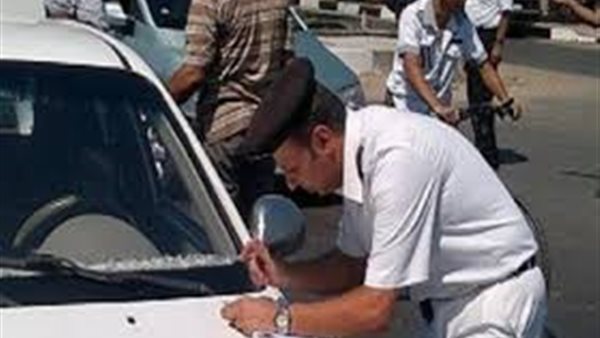 بعد تصديق السيسي.. رسوم وعقوبات وموعد تطبيق قانون المرور الجديد