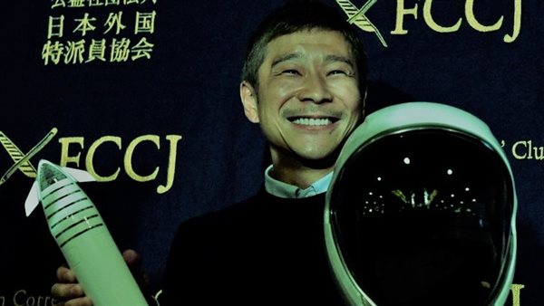 وفقا لهذه الشروط.. مطلوب 8 أشخاص للمشاركة في رحلة إلى القمر