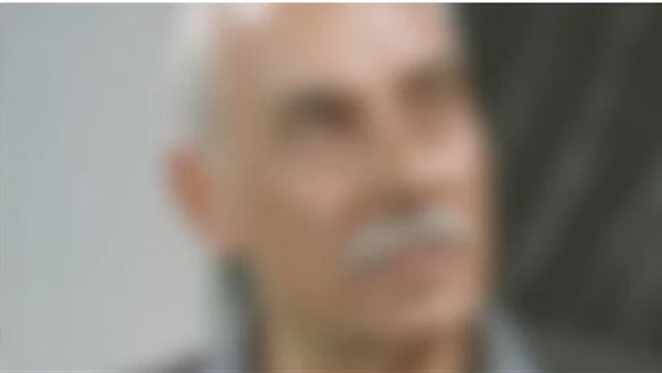 لا يستطيع شراء كيلو لحم.. فنان شهير يشكو فقره بكلمات مؤثرة