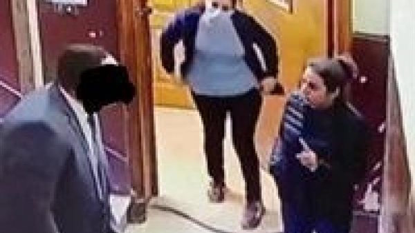 مفاجأة.. تفاصيل إغلاق صفحة بطلة قضية تحرش المعادي وحذف فيديو الواقعة