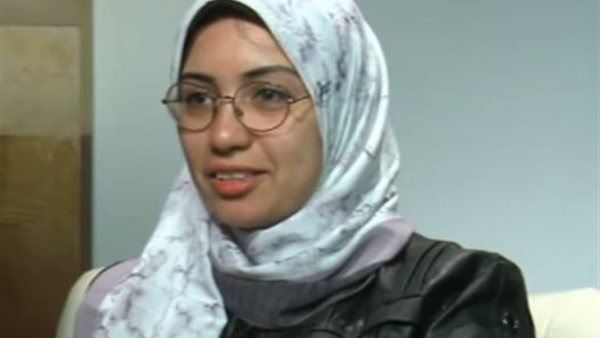 قصة ولا في الخيال.. زوجة ثانية: خليته يطلقني عشان بحبه ومخربش عليه | شاهد