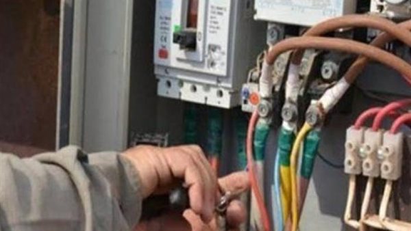 7 حالات.. متى يحق لشركة الكهرباء فسخ التعاقد مع المشترك وفصل التيار؟