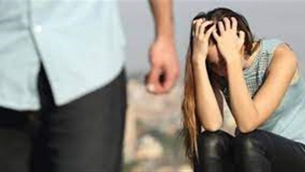 إعدادات الواي فاي.. فتاة تكتشف خيانة حبيبها بطريقة غير متوقعة | فيديو