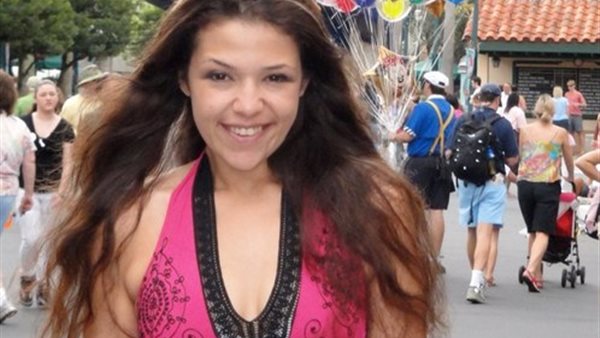 بعد تعرضها لسكتة قلبية..وفاة الفنانة رضوى أبو شادي