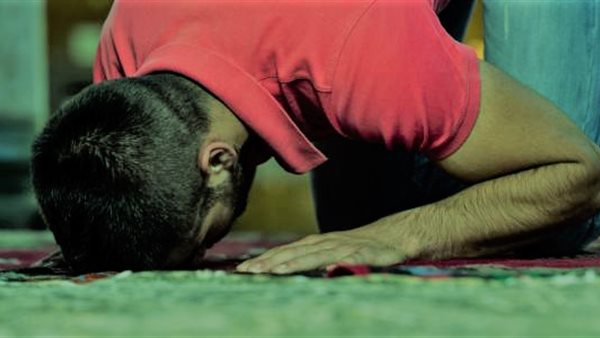 مبروك قبول العبادة..حل جوهري يمنع السهو أثناء الصلاة | شاهد