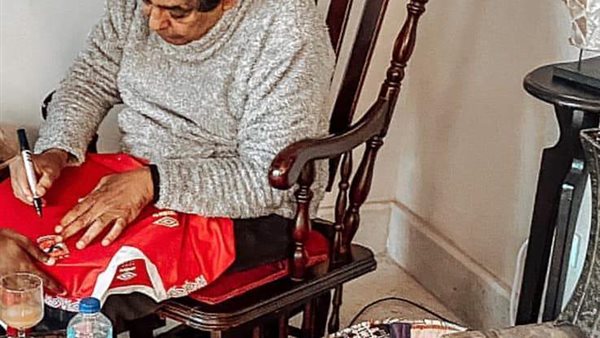 كش ملك.. أقوى رد من الزمالك على تصريحات محمد منير 