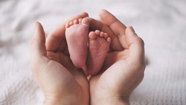 ولادة نادرة في العالم.. طفل عربي بـ3 أعضاء تناسلية 