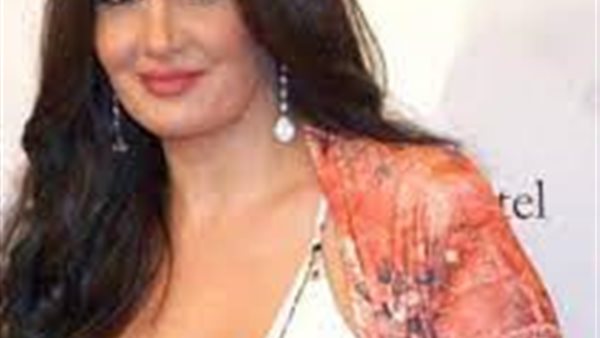 انتي مين؟ .. ظهور غريب لغادة عبدالرازق بعد عملية التجميل الاخيرة | شاهد