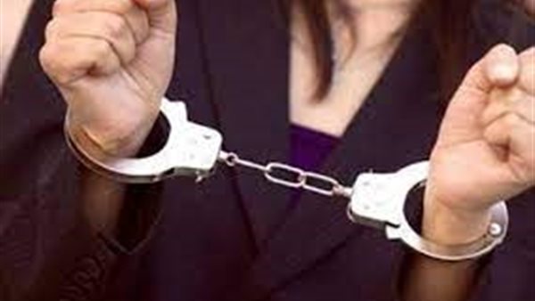 شاهد..أول صورة للمذيعة المتهمة بقتل زوج شقيقتها في السيدة زينب