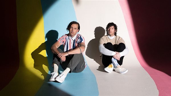 الثنائي الغنائي 