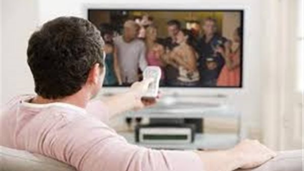 عضو هيئة كبار العلماء يحسم الجدل..ما حكم مشاهدة المسلسلات في شهر رمضان؟ | فيديو