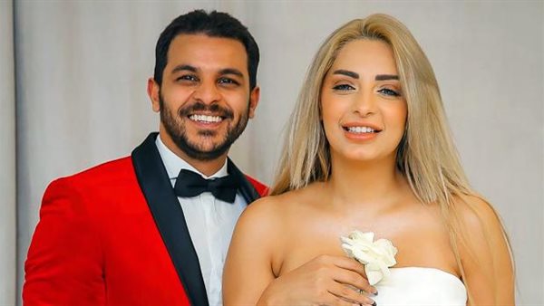 فرحين وضرب وفضايح على الهواء..كواليس علاقة مي حلمي ومحمد رشاد | فيديو