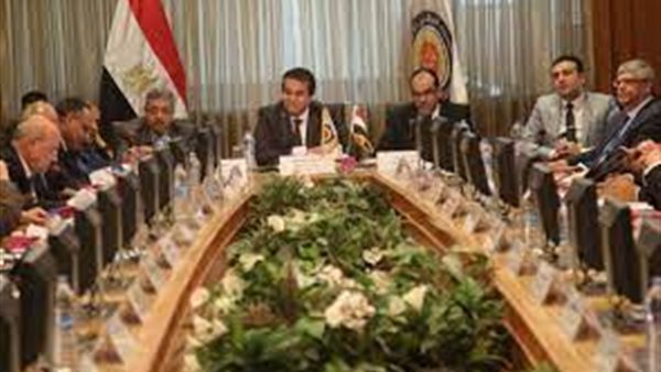 الحضور وزمن المحاضرات.. قرارات جديدة من المجلس الأعلى للجامعات بشأن الدراسة