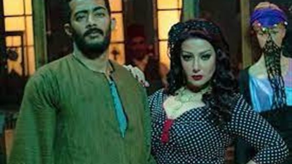 سمية الخشاب عن مشهد إسماعيل ياسين في 