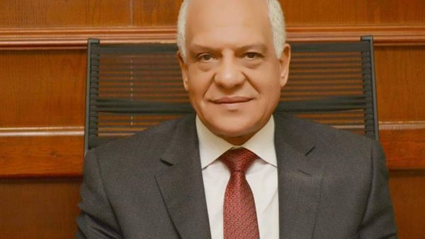 معلمو الصف يستغيثون بمحافظ الجيزة ووزيري المالية والتعليم لصرف فروق رواتب شهور ديسمبر ويناير وفبراير