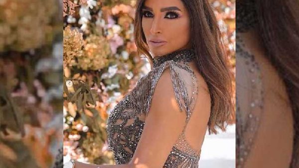 الإصابة شوهت وجهها .. روجينا تنشر صورة صادمة | شاهد