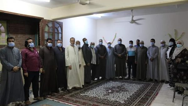 لجنة لإدارة الأزمات لمواجهة جائحة كورونا بقرية الودي بالصف من أطباء وتمريض ومجتمع مدني 