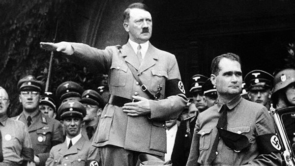 كنز هتلر المفقود.. خطة لاستخراج 10 أطنان من الذهب تعود إلى القرن الـ18