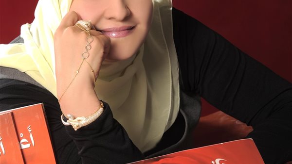 صدور رواية (أَعْشَقُنِي) باللّغة بالفرنسيّة