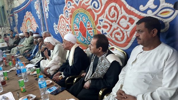 بحضور الجهات الأمنية..إنهاء خصومة بين ثلاث عائلات بمركز الصف جنوب الجيزة