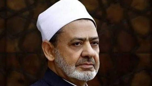 بعد تعرضه للهجوم..أول رد من شيخ الأزهر على اتهامه بتغيير موقفة من قضية التراث | شاهد 