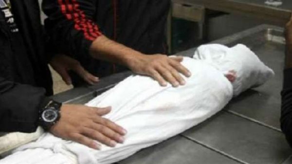 زهقت منها ومن أبوها.. تفاصيل صادمة في إلقاء سيدة لرضيعتها من الطابق الخامس