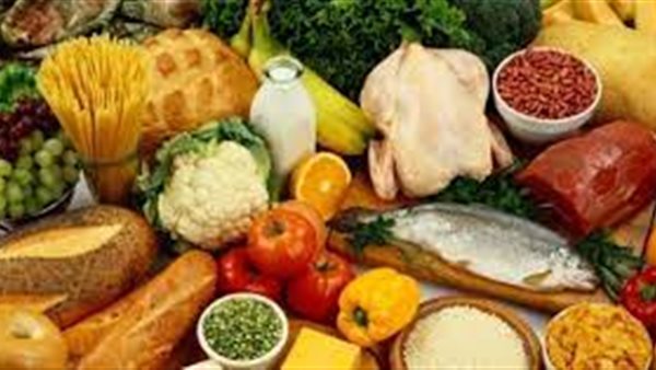 بينها الطماطم.. 7 أطعمة قد تسبب التسمم في تلك الحالات