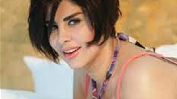 دفنت نفسها عشان تجرب الموت.. اعترافات مثيرة لشمس الكويتية | فيديو