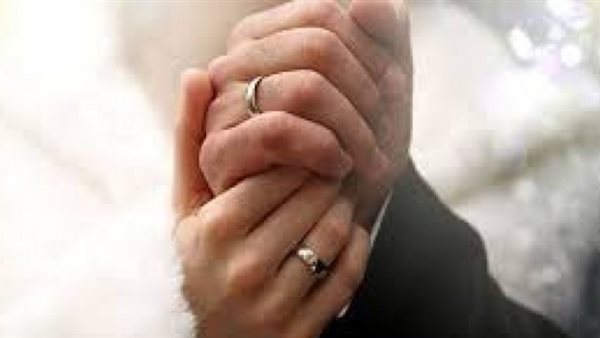 الإفتاء تحددها..ضوابط ملاطفة الرجل لزوجته في نهار رمضان