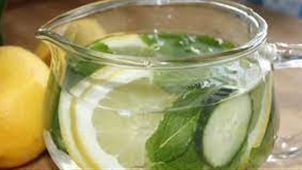 حرق الدهون وبشرة صحية..6 فوائد مذهلة من ماء الديتوكس