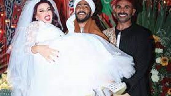 ماذا قال لها؟.. سمية الخشاب تكشف كواليس ما دار بينها وأحمد سعد في لقطة الموسم | شاهد 