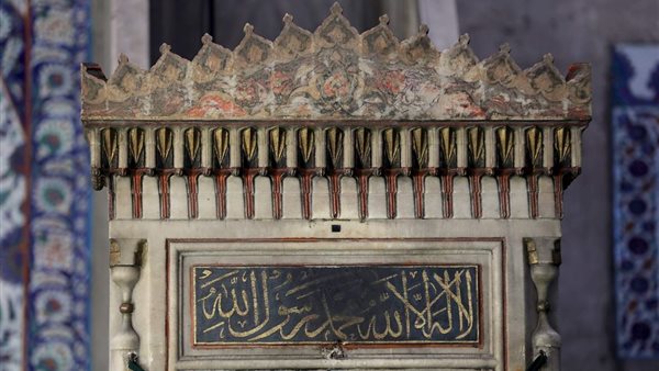 قطعة من الجنة .. حقيقة سرقة أجزاء من الحجر الأسود في تركيا 