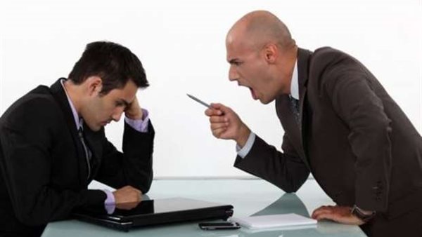 احذر.. 9 حالات يحق لصاحب العمل فصل الموظف فيها دون حصوله على مكافأة نهاية الخدمة