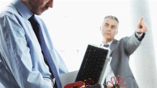 نصائح يمكنك اتباعها لتعثر على وظيفة جديدة فور طردك من العمل