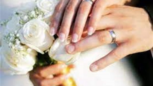 الإفتاء تجيب..هل يجوز للرجل أن يدخل بزوجته قبل إتمام الزفاف؟