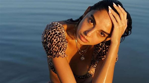 حروق في الجسم وقطع بالشفاه..سلمى أبو ضيف تكشف تفاصيل صادمة عن معاناتها الصحية | شاهد