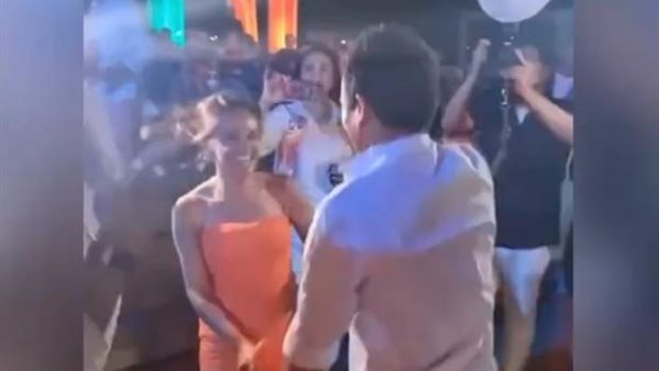 إيه ده؟ ..وصلة رقص لـ علا رشدي تعرضها لهجوم رواد السوشيال ميديا | شاهد