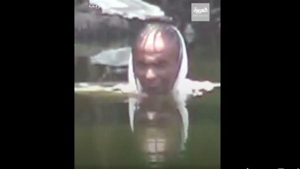 أغرب نساء الأرض.. قصة امرأة تعيش في المياه منذ 20 عاما فما الذي دفعها لذلك؟