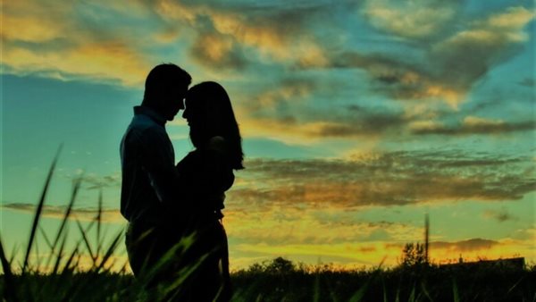 لست في حاجة لأن تكون رومانسيا.. هذه العلامة هي الأكثر جذبا للنساء