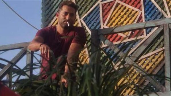 عمرو سعد يتجاهل خبر وفاة عمه.. ويتصرف بهذه الطريقة